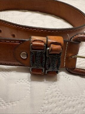 Wrangler Brown Leather Men's Belt with Branded Metal Buckle, size 32